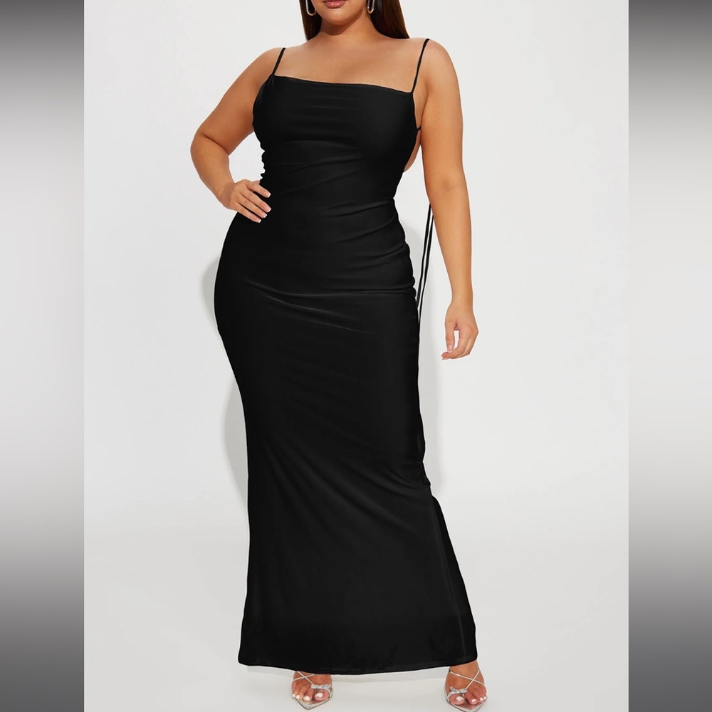 BLACK MAXI DRESS